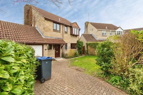 undefined, Awdry Close, Chippenham