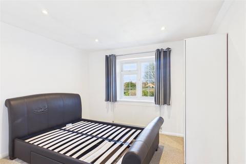 undefined, Bath Road, Maidenhead, Berkshire, SL6