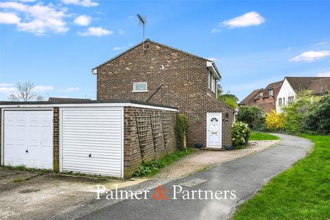 3 bedroom semi-detached house for sale, Camellia Close, Essex CM1