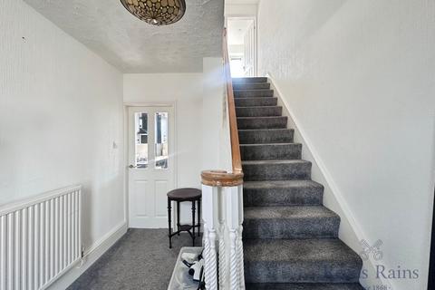 3 bedroom end of terrace house for sale, Tennyson Walk, Chester CH1