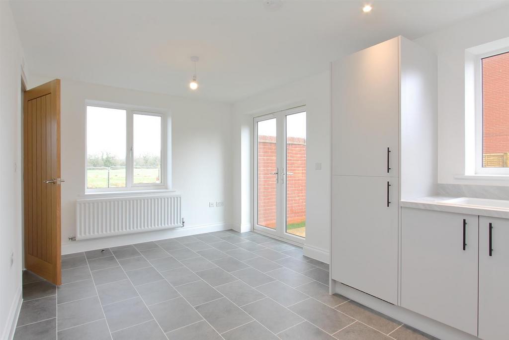 8 Bodenham Lane (14).JPG