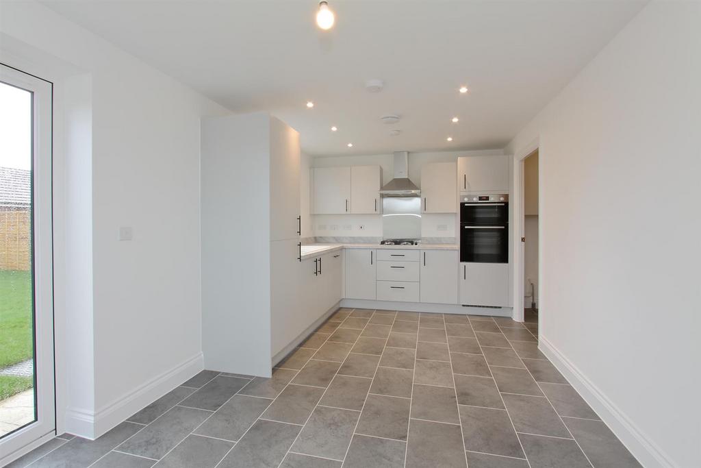 8 Bodenham Lane (12).JPG