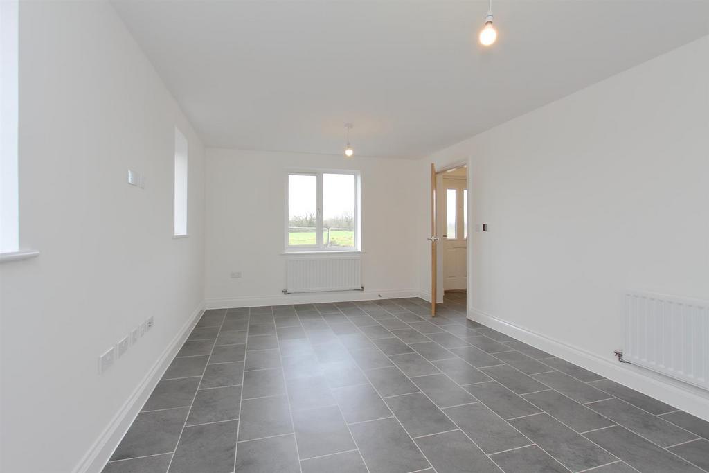 8 Bodenham Lane (11).JPG