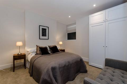 2 bedroom flat to rent, Wandsworth Bridge Road, Fulham, London, SW6