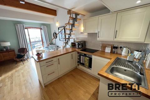 undefined, 24 Agamemnon House, Nelson Quay, Milford Haven, Pembrokeshire. SA73 3AY