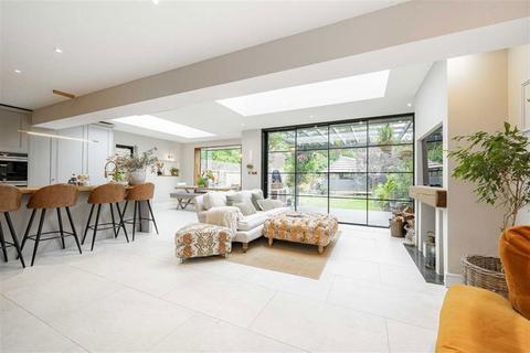 undefined, Oxford Road, Teddington TW11