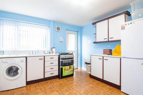 3 bedroom terraced house for sale, Charnley Close, Preston PR1