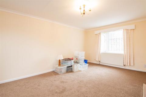3 bedroom terraced house for sale, Charnley Close, Preston PR1