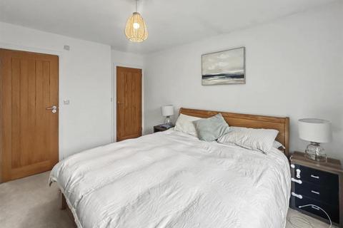 3 bedroom detached house to rent, Clive Crescent, Kimberley, Nottingham
