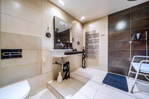 2 bedroom flat for sale, Millennium Drive, Isle Of Dogs, London, E14