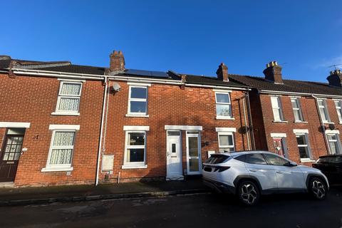 Cecil Terrace, Salisbury