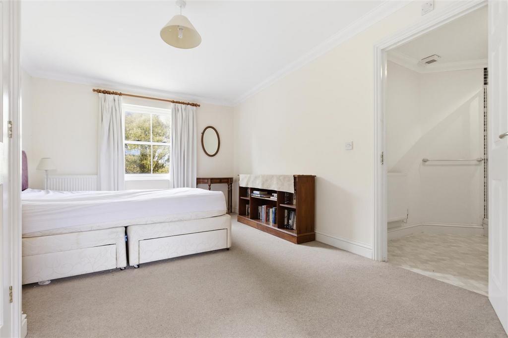 19 St Georges Square 24.jpg