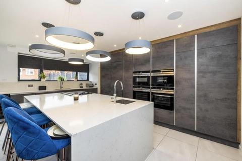 undefined, Tintagel Drive, Stanmore HA7