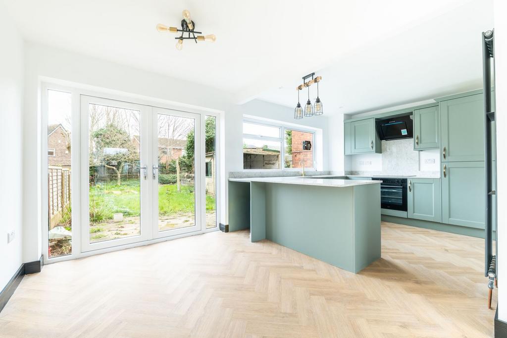 Kitchen/Diner/Lounge
