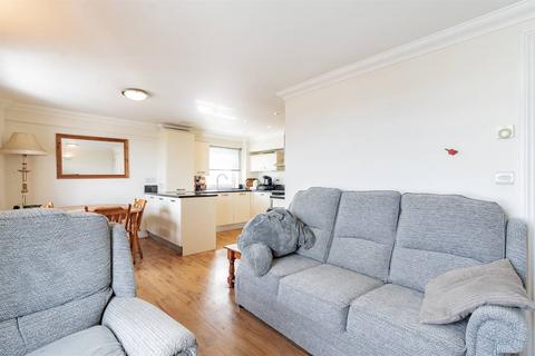 2 bedroom apartment for sale, 70 Central Parade, Herne Bay