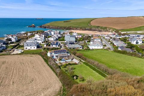 4 bedroom detached house for sale, Trevone