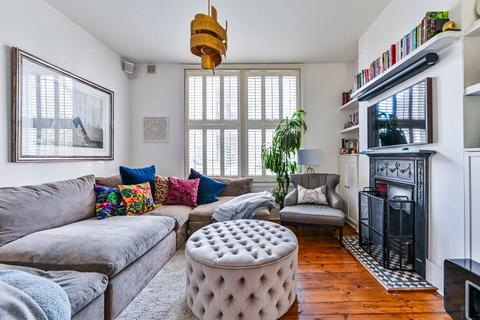 2 bedroom terraced house for sale, Yoakley Road, Stoke Newington, London, N16