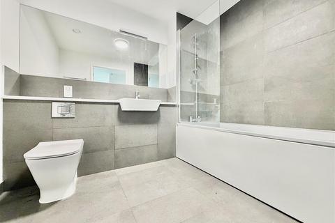 2 bedroom apartment to rent, 5 New Road, Feltham TW14