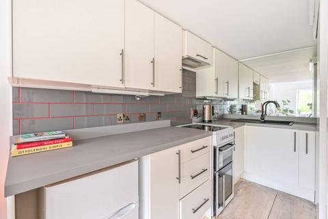 undefined, Elmgreen Close, Stratford, London, E15