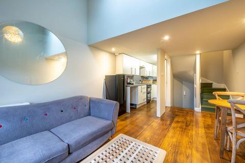 undefined, Elmgreen Close, Stratford, London, E15