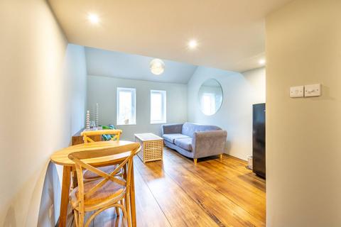 undefined, Elmgreen Close, Stratford, London, E15