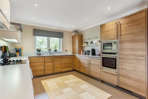 undefined, Ray Park Road, Maidenhead, SL6