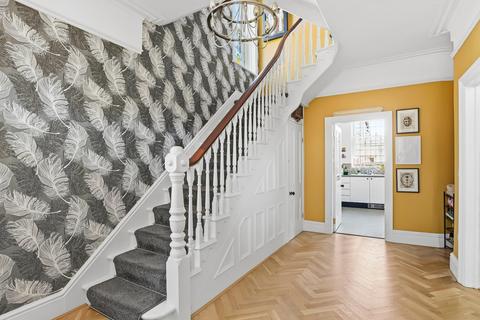 6 bedroom detached house for sale, Farfield Road, Shipley, West Yorkshire, BD18