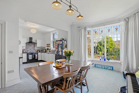 6 bedroom detached house for sale, Farfield Road, Shipley, West Yorkshire, BD18