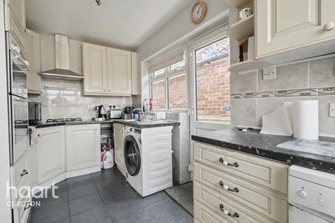 2 bedroom detached bungalow for sale, Park Square West, Clacton-On-Sea