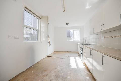 undefined, William Street, Leyton, London, E10