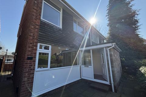 3 bedroom house to rent, Daywell Rise, RUGELEY