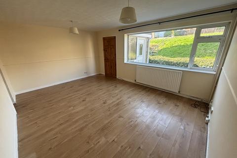 3 bedroom house to rent, Daywell Rise, RUGELEY