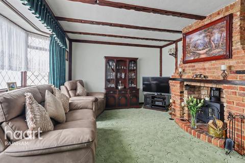 undefined, Edmund Road, Rainham