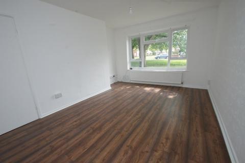 1 bedroom ground floor flat to rent, Church Street, Ellesmere Port, Cheshire. CH65
