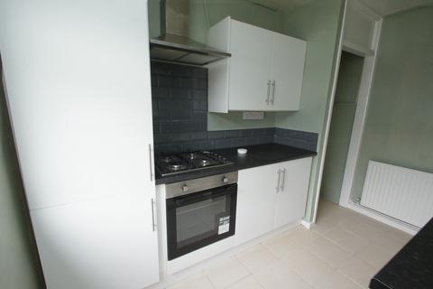 1 bedroom ground floor flat to rent, Church Street, Ellesmere Port, Cheshire. CH65