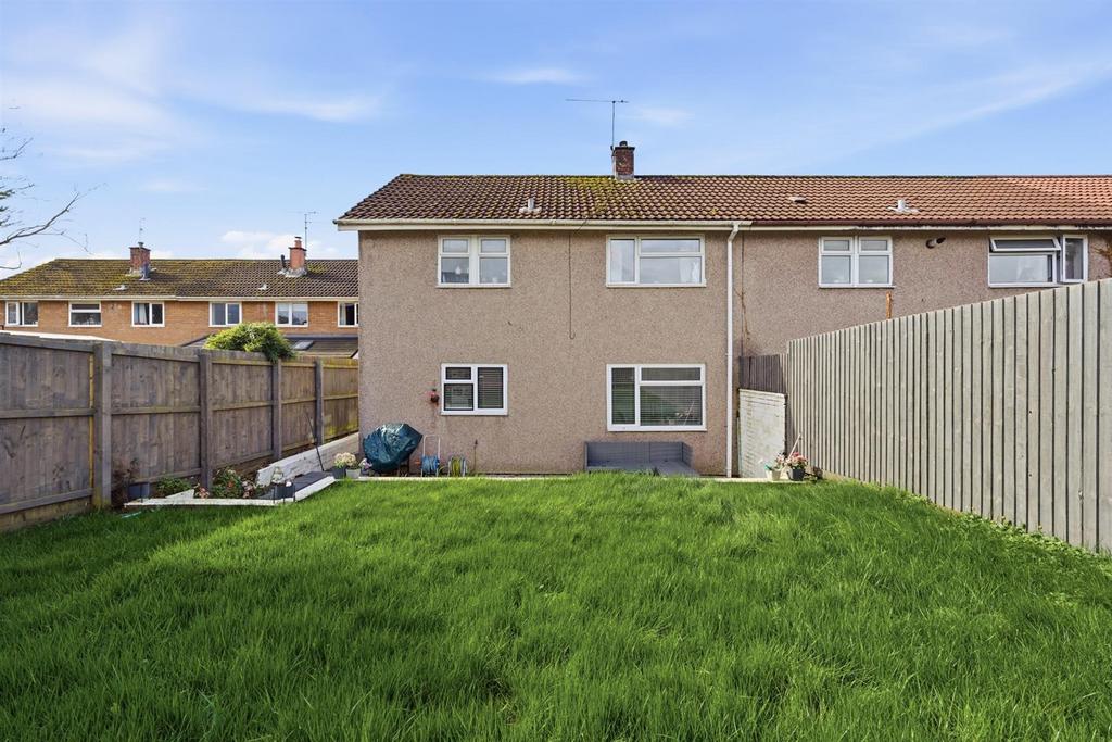 11 Tenby Close-20.jpg