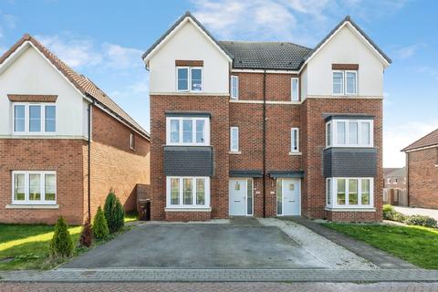 3 bedroom semi-detached house for sale, Fortress Close, Pontefract