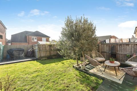 3 bedroom semi-detached house for sale, Fortress Close, Pontefract
