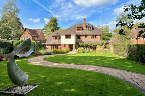 Chiltern Hills Road, Beaconsfield, HP9