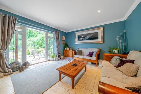 undefined, Chiltern Hills Road, Beaconsfield, HP9