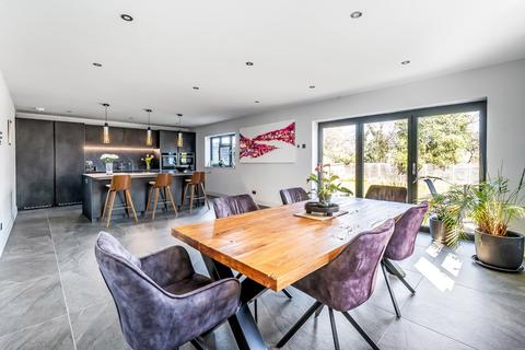 4 bedroom detached house for sale, Charlock Way, Guildford GU1