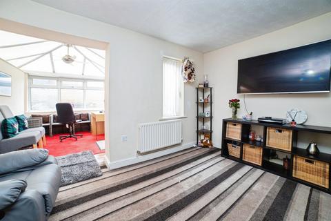 3 bedroom detached house for sale, Carnation Road, Shirebrook, MANSFIELD