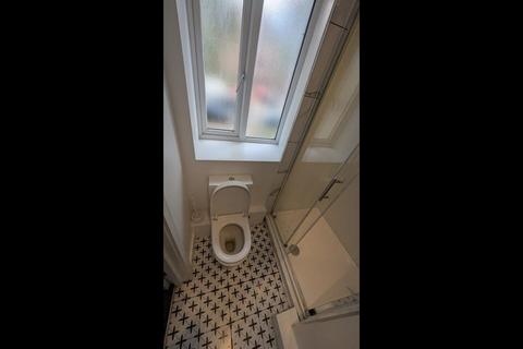 1 bedroom in a house share to rent, Bessborough Road, Harrow HA1