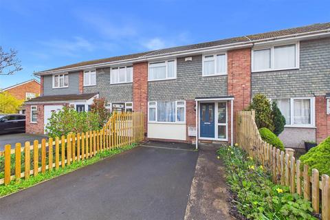 Central Clevedon living moments from amenities
