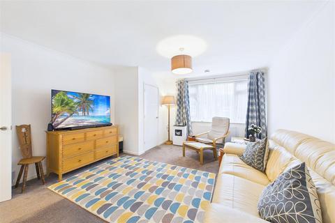 3 bedroom terraced house for sale, Central Clevedon living moments from amenities
