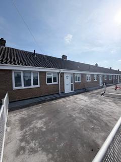 2 bedroom flat to rent, Catcote Road, HARTLEPOOL