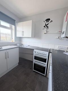 2 bedroom flat to rent, Catcote Road, HARTLEPOOL