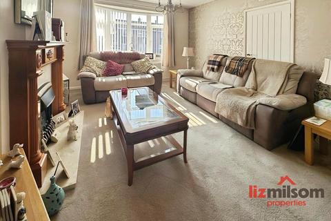 3 bedroom semi-detached house for sale, New Road, Newhall DE11