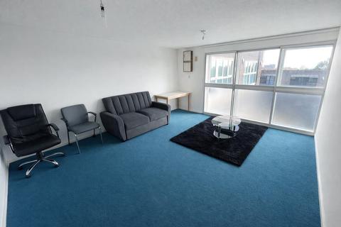 undefined, Harris Close, Greater London TW3