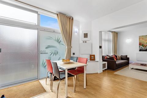 2 bedroom apartment for sale, Piano Lane, Carysfort Road, London, N16